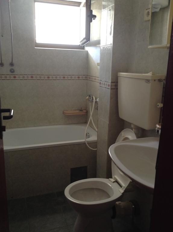 Kuca Tomovic Hotel Budva Buitenkant foto