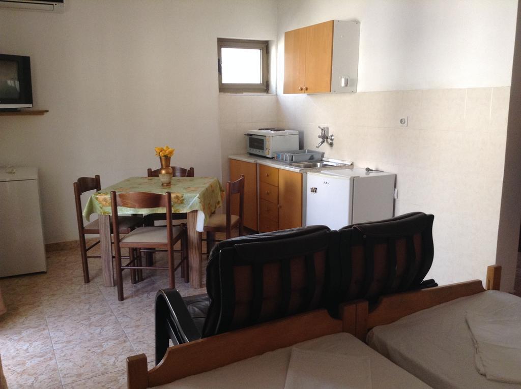 Kuca Tomovic Hotel Budva Buitenkant foto